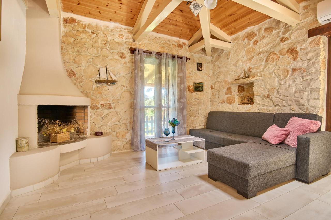 Gerakas Stone House Villa Vasilikí Esterno foto